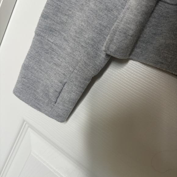 Gaiam Yoga Hoodie Womens Medium Lightweight Gray Heather Thumb Holes - Picture 3 of 4